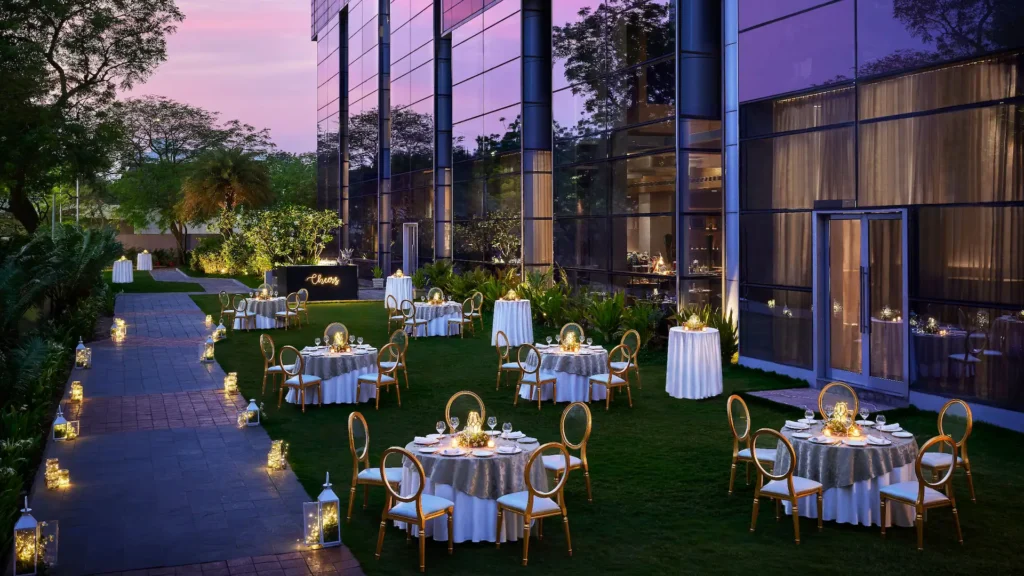 AMDHR-P0312-Lawn-Event.16×9