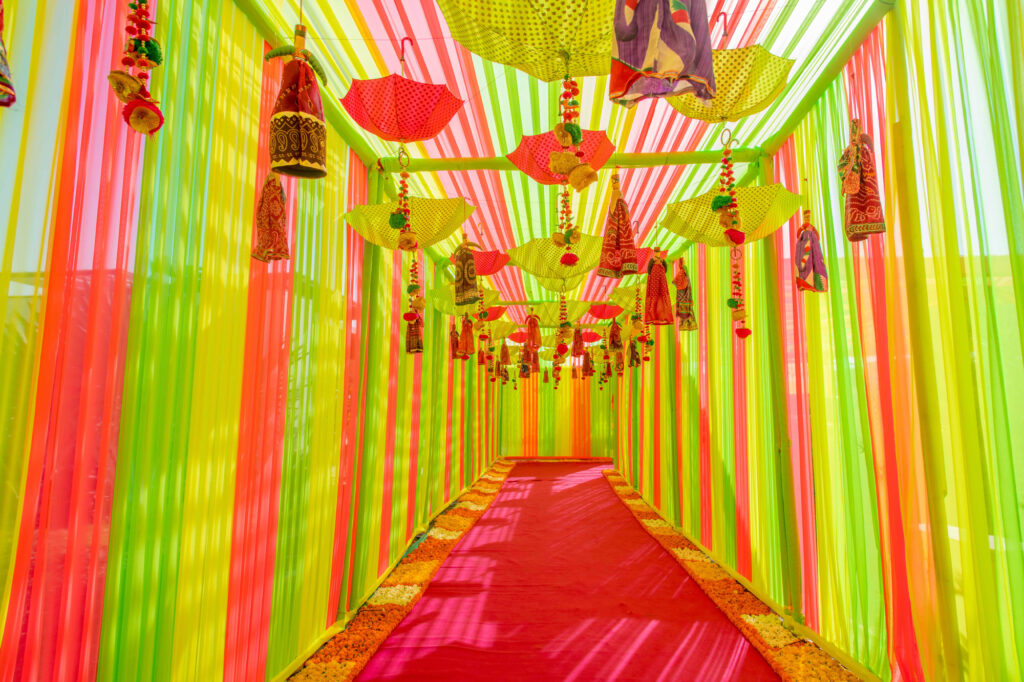 Entry-Passage-1
